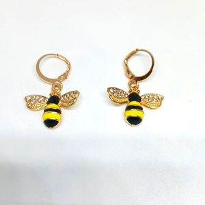Bumble bee dangle earrings